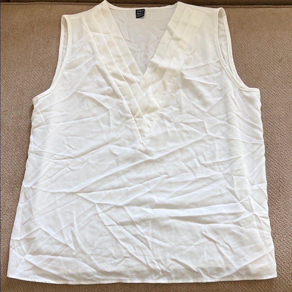SHEIN White V-Neck Sleeveless Blouse